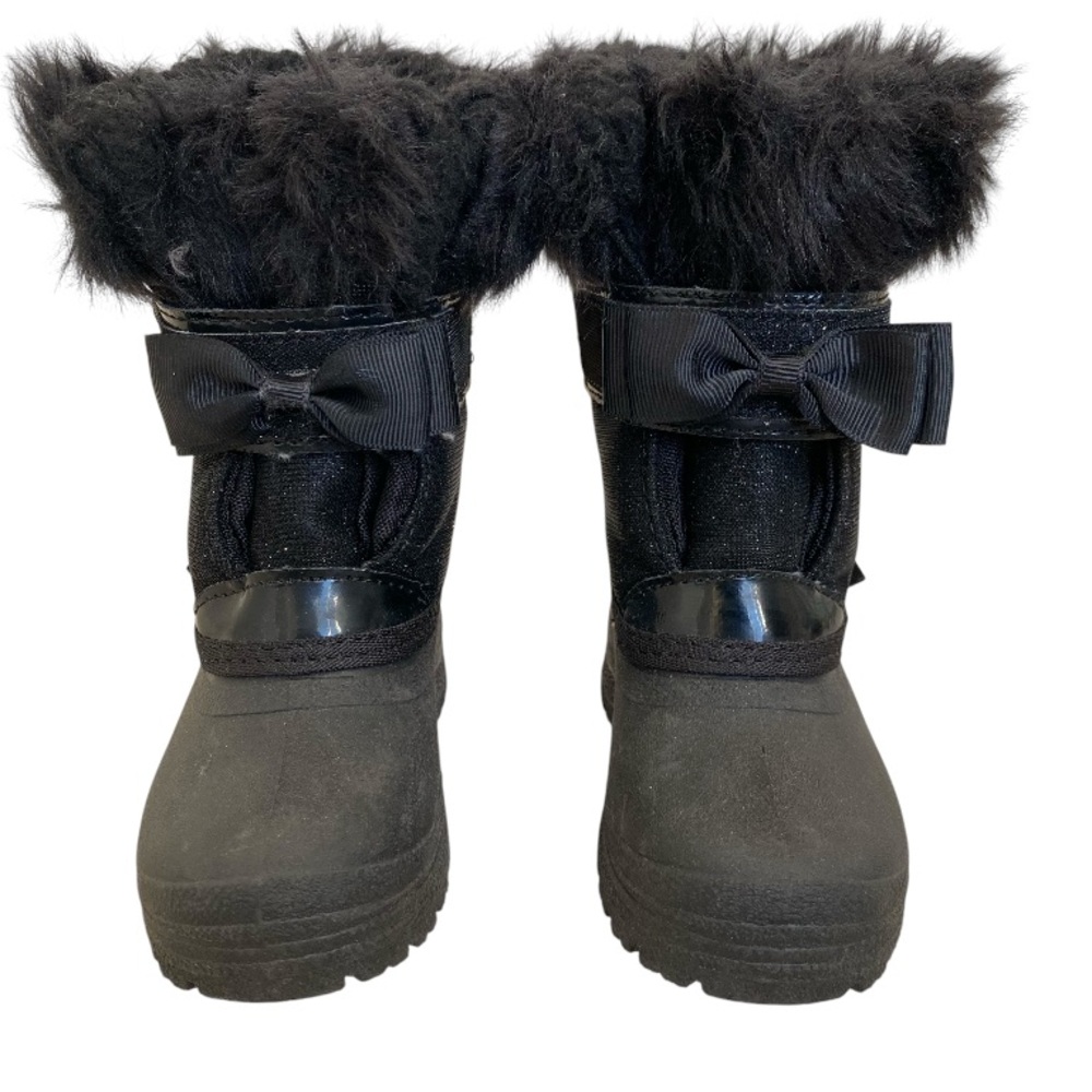 MADE IN CANADA Faux Fur-Lined Children’s Boots by Gray Wolf. Girls kids winter